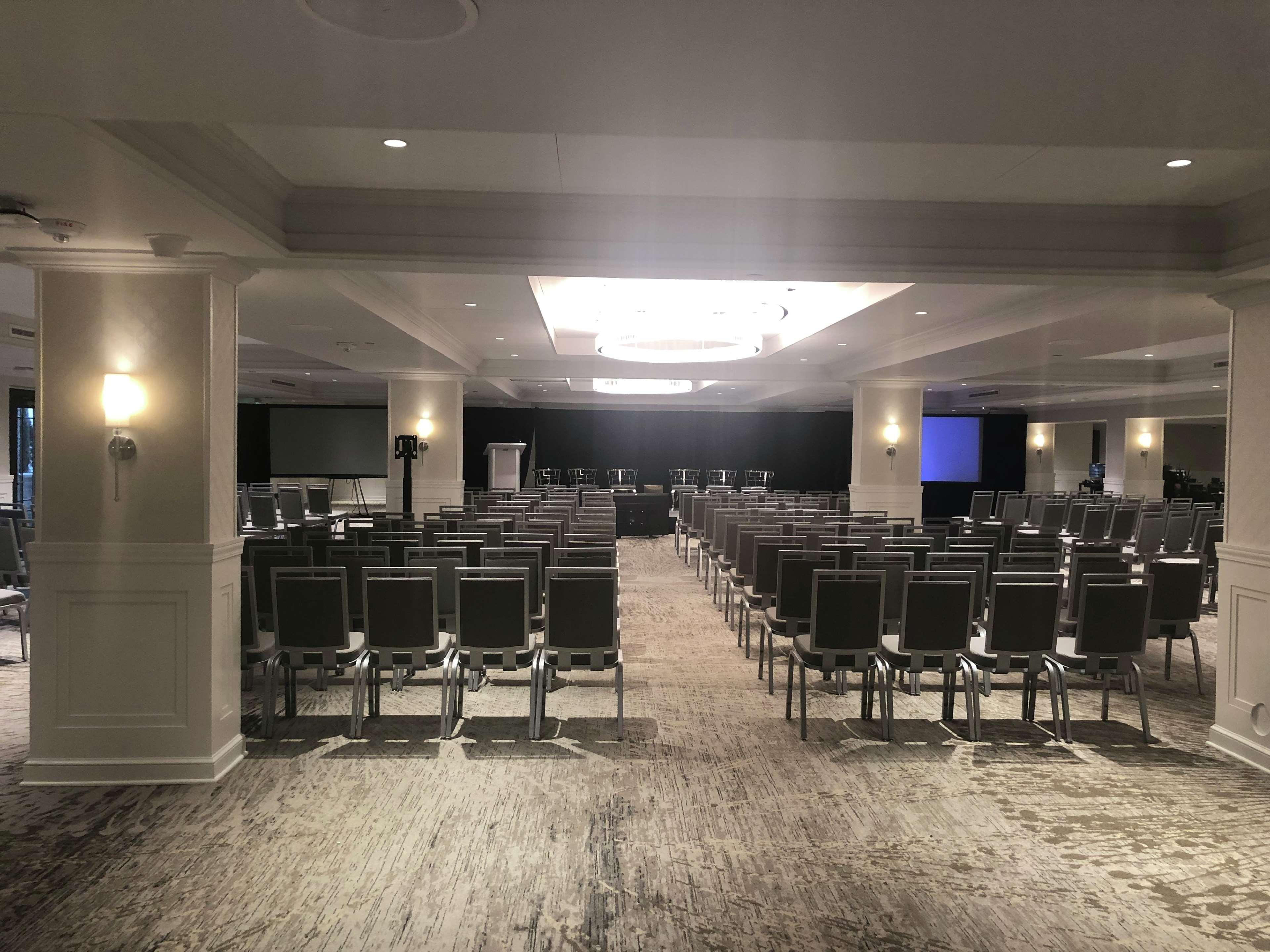 Hotel The Kingsley Bloomfield Hills - A Doubletree By Hilton Esterno foto