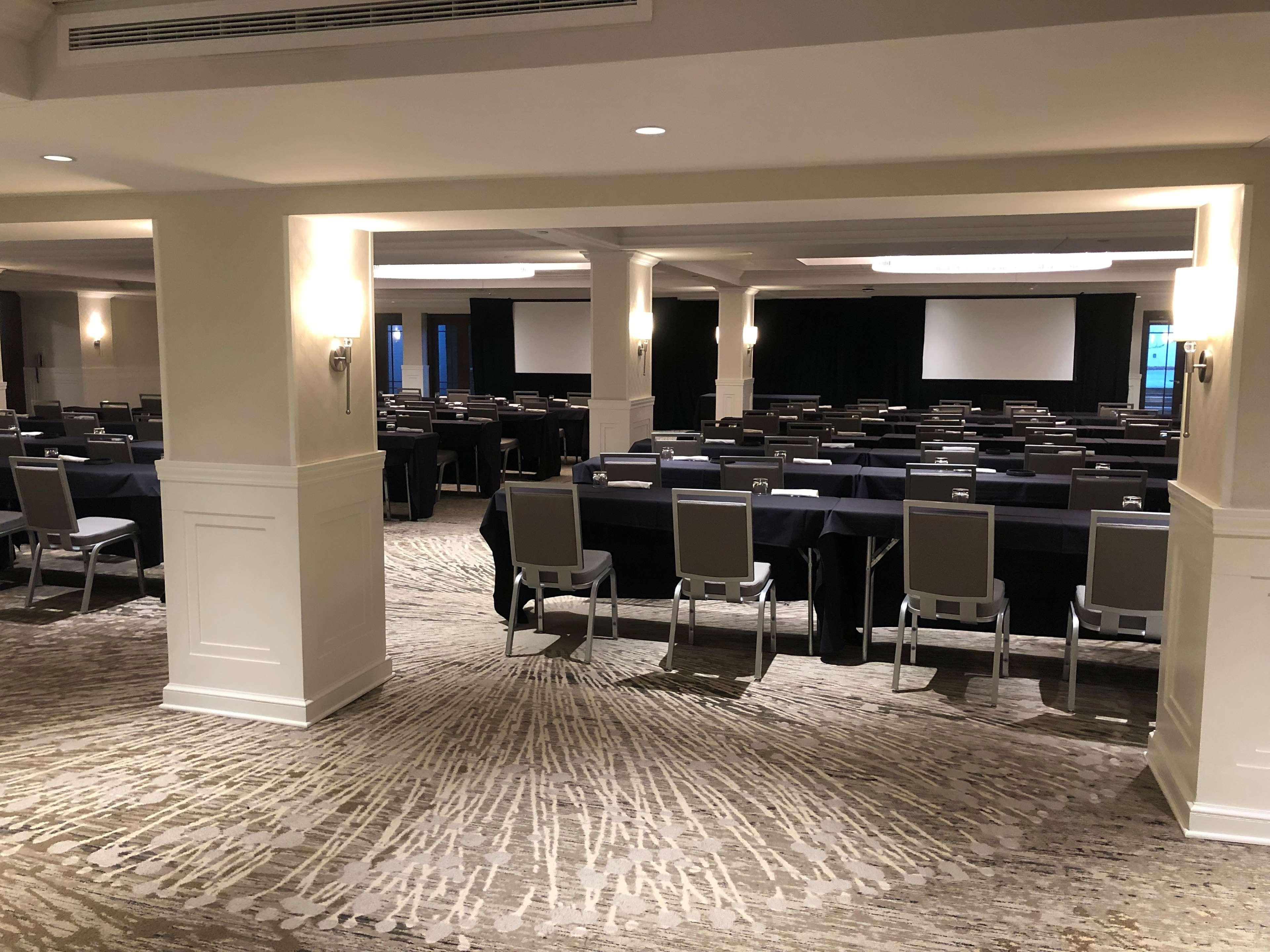 Hotel The Kingsley Bloomfield Hills - A Doubletree By Hilton Esterno foto
