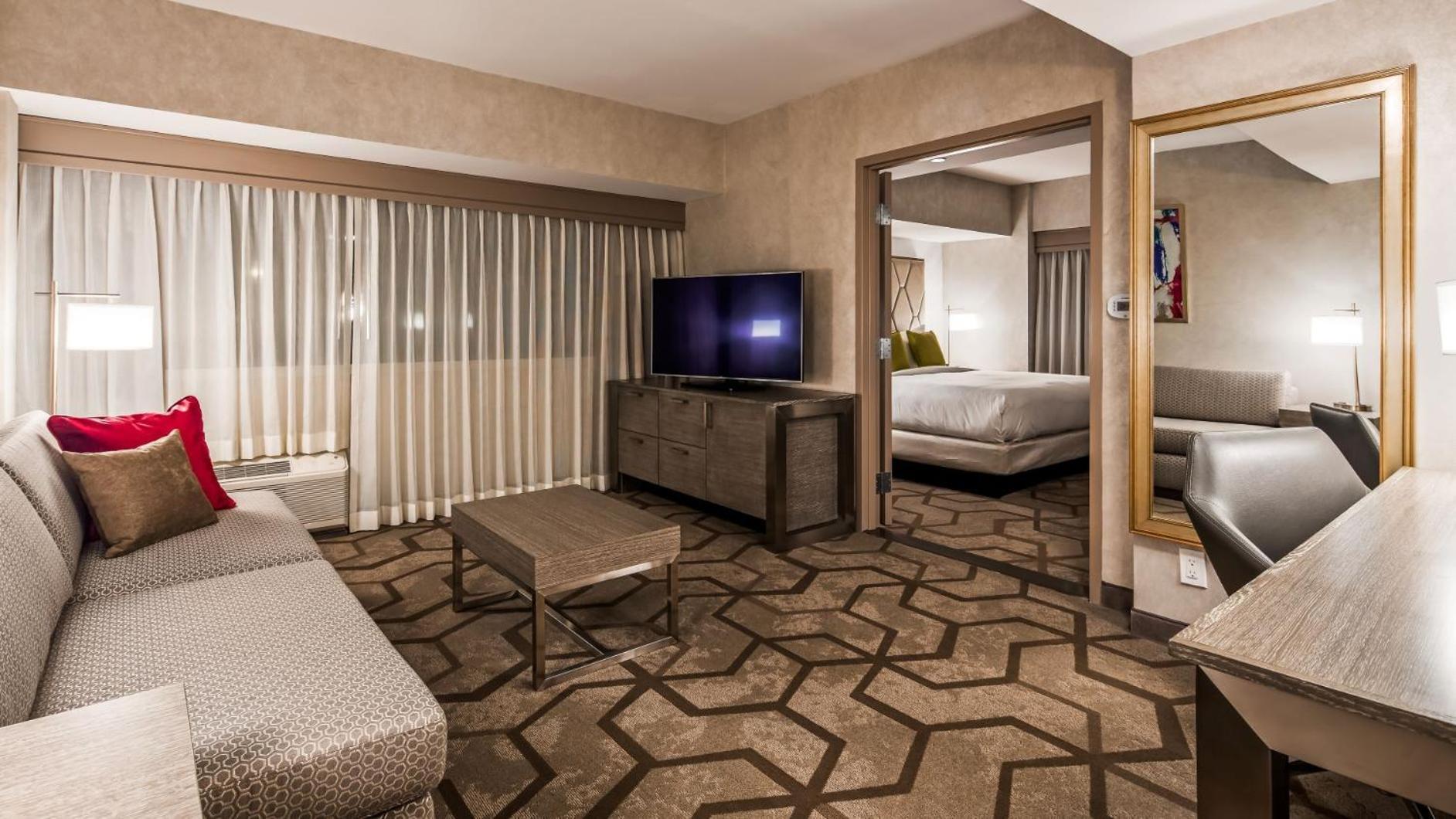 Hotel The Kingsley Bloomfield Hills - A Doubletree By Hilton Esterno foto