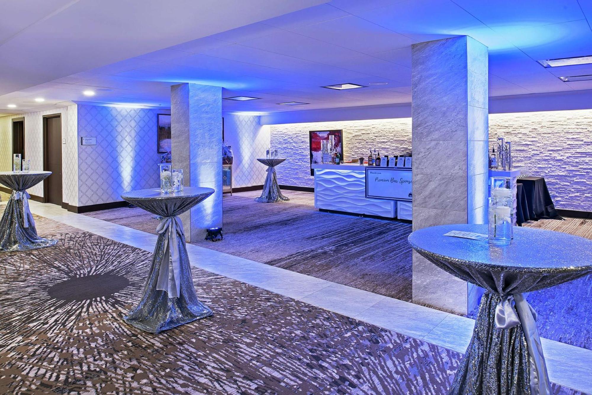 Hotel The Kingsley Bloomfield Hills - A Doubletree By Hilton Esterno foto