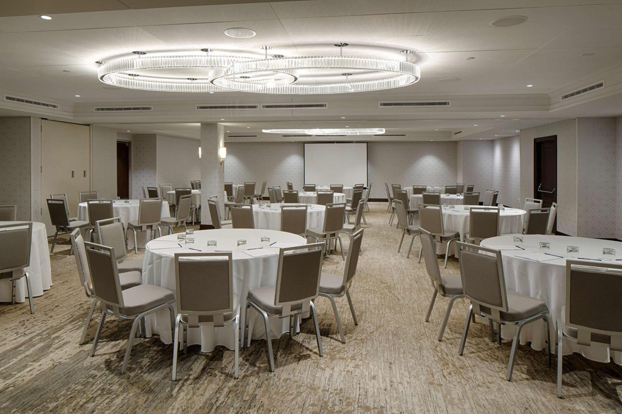 Hotel The Kingsley Bloomfield Hills - A Doubletree By Hilton Esterno foto