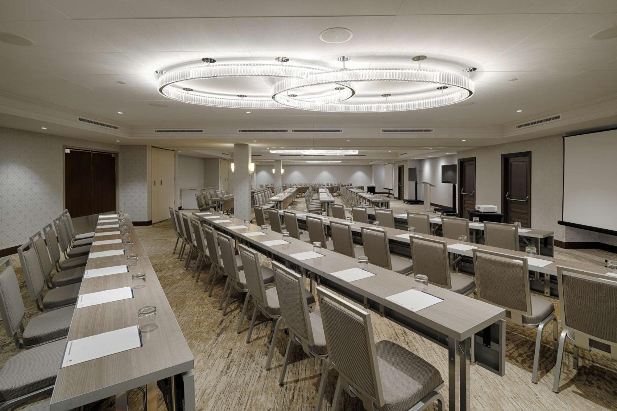 Hotel The Kingsley Bloomfield Hills - A Doubletree By Hilton Esterno foto