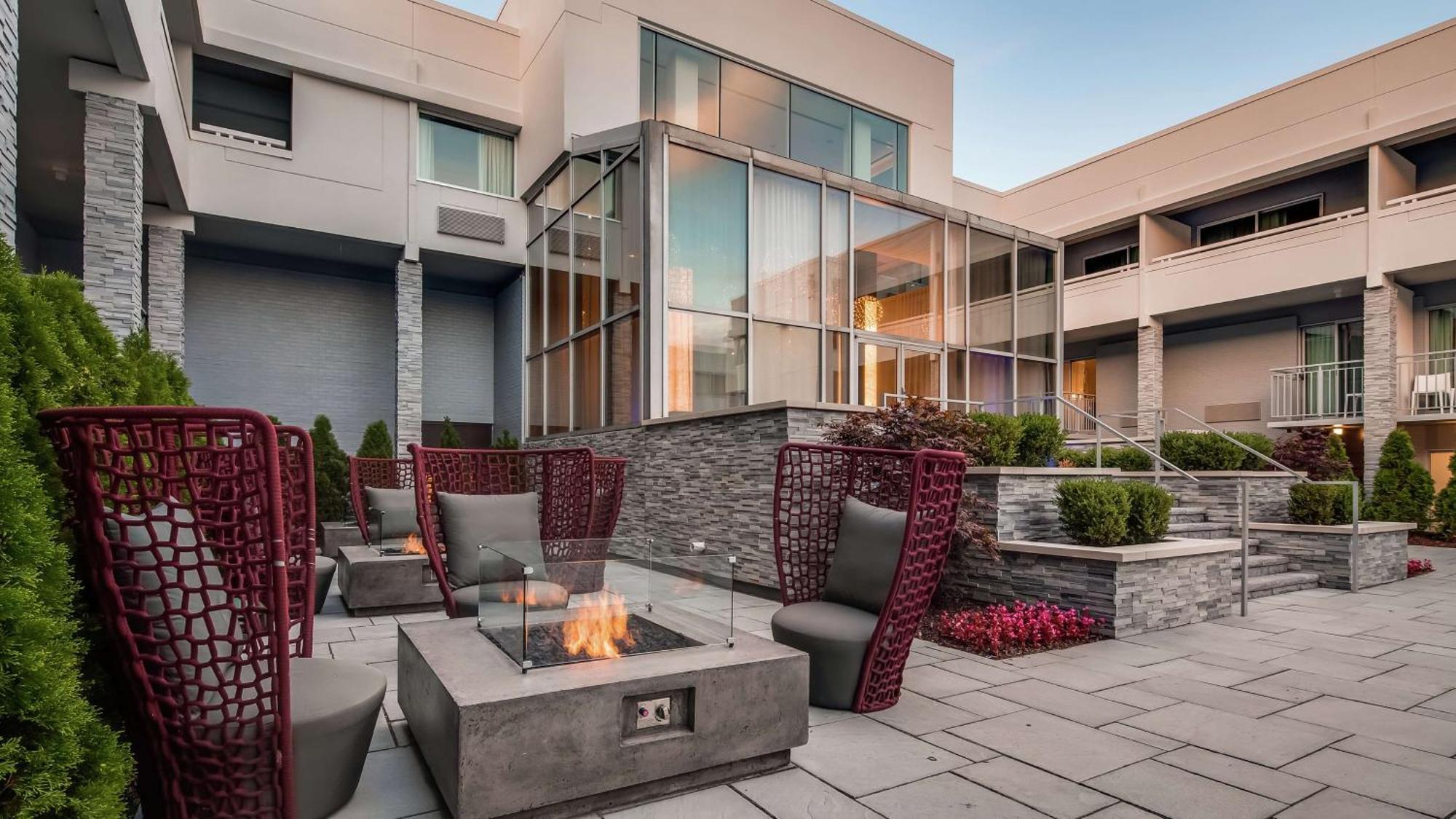 Hotel The Kingsley Bloomfield Hills - A Doubletree By Hilton Esterno foto